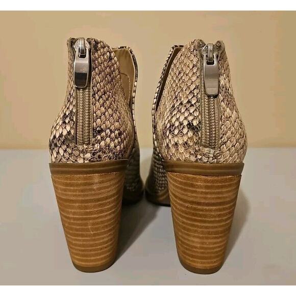 Steve Madden Women's Leather Snake Print Block Heel Ankle Bootie Size 6.5 - Picture 4 of 11